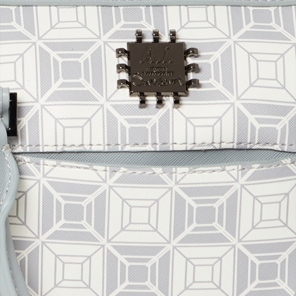 🖤SPRAYGROUND🤍 AI8 Intelligence Booked & Busy Mini Duffle (DED X Sandflower) - Picture 9 of 15